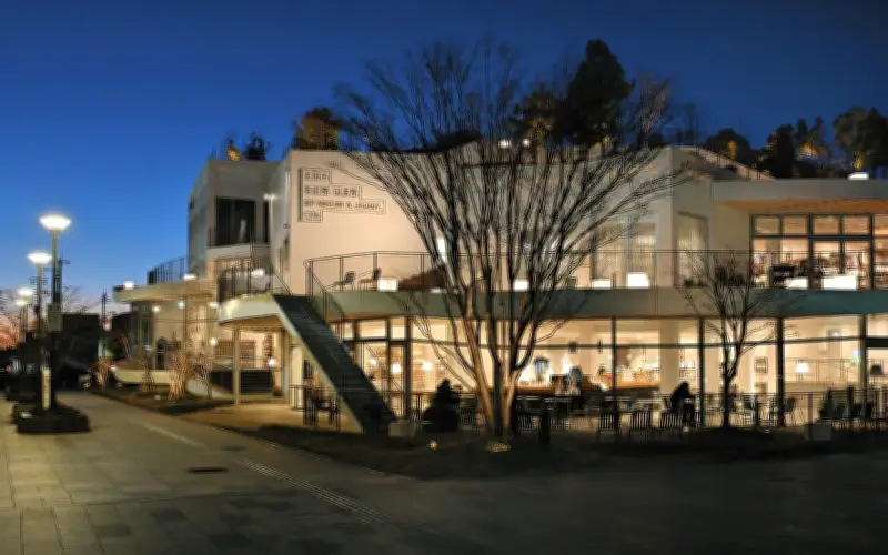 市民参加で生まれた賑わいの拠点 群馬・太田市美術館・図書館の魅力