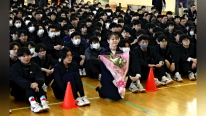 吉田雪乃選手、母校で涙の誓い「次こそ金メダル」 ミラノ・コルティナ五輪の悔しさを力に