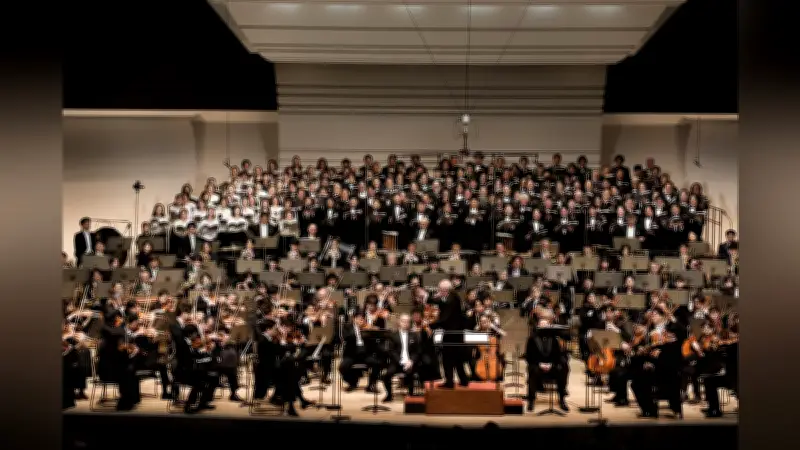 東京・春・音楽祭「グレの歌」、指揮者ヤノフスキの魔法で過剰が豊穣へと昇華