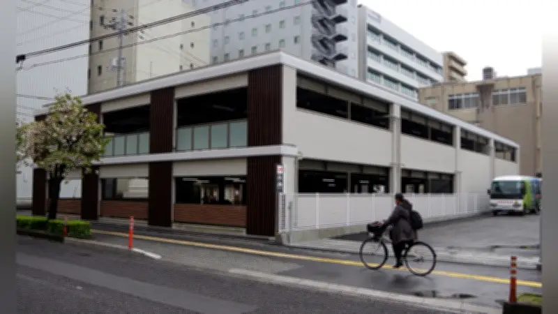 松山市役所に新たな駐輪場が完成、駅前は放置禁止区域に指定