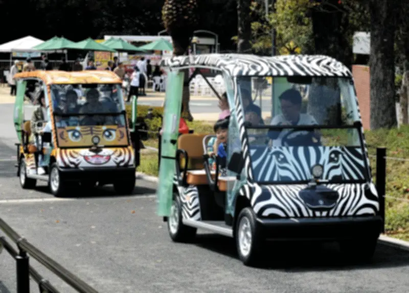 浜松市動物園の「きつい坂」に電動カート登場 入場者数回復へ期待
