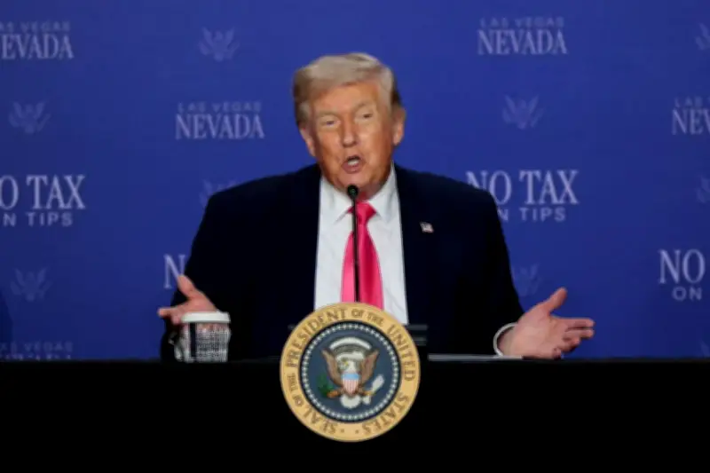 トランプ氏、ガソリン価格上昇で減税策を誇示 チップ課税撤廃も訴え