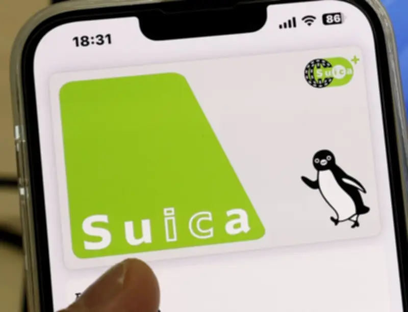 JR全国でモバイル定期券「見せるだけ」サービス開始へ 2027年春から画面提示で乗降可能に