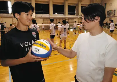 岐阜商高バレー部2年生、ビーチバレー日本代表に選出　アジア選手権へ意気込み
