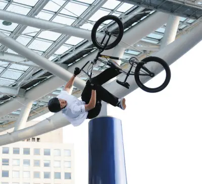 名古屋オアシス21でBMX妙技　マイナビジャパンカップ第1戦予選、中村輪夢が首位通過