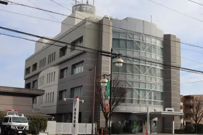 「俺は短気だから本当にさすぞ」中学生に鎌を向け脅迫、78歳男を逮捕