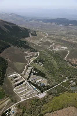 陸自、戦車事故受け同種砲弾の実射訓練中止　90式・10式戦車で安全対策強化