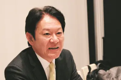 練馬区長選、地元育ちの吉田健一氏が小池知事の「秘蔵っ子」尾島氏を破る