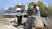 熊本城石垣復旧、2052年度目標の長丁場 若手石工の奮闘と人材確保の課題