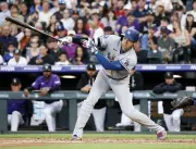 大谷翔平、52試合連続出塁を達成 岡本和真は5番で先発、吉田正尚は2安打