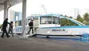 東京都、水素燃料電池船「東京みらい丸」など公開 小池知事が視察