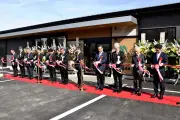 福島に県内最大級の複合農場完成 酪農と和牛繁殖で復興後押し