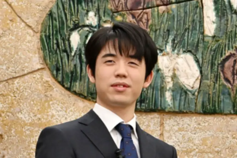 藤井聡太王位と挑戦者に提供「勝負めし」「勝負おやつ」の募集開始　王位戦第1局舞台の浜松市