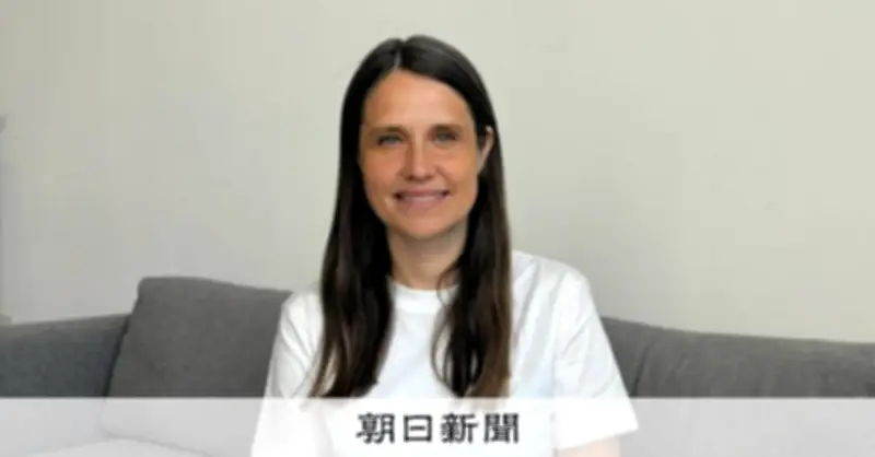 ユニクロとコラボのセシリー・バンセン「10年先も着てもらえる」 デンマーク出身デザイナーが語る創作の哲学