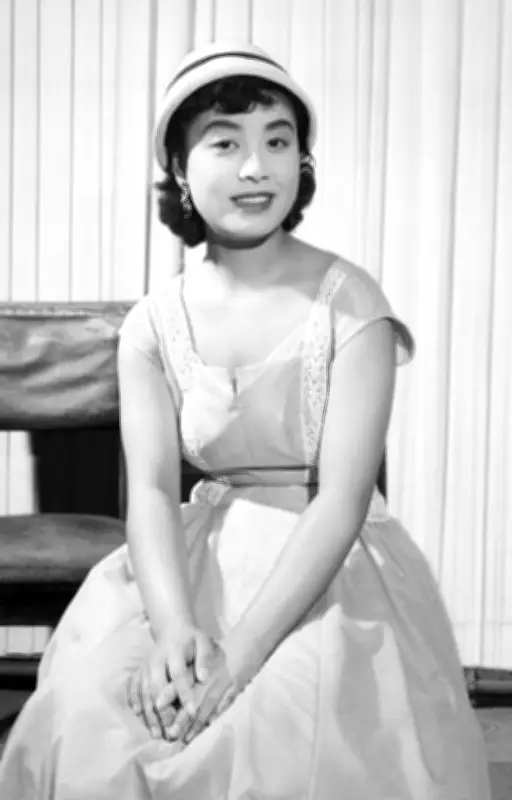 美空ひばりさん18歳の未発表曲「二人きりで」発見、CDボックスに収録