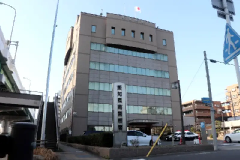 コンビニで万引の男2人、店員殴り逃走　名古屋市南区