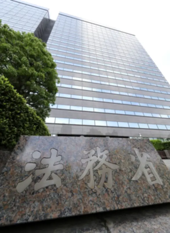 未登記建物が全体の2割超、課税漏れや災害復旧の妨げに 法務省調査