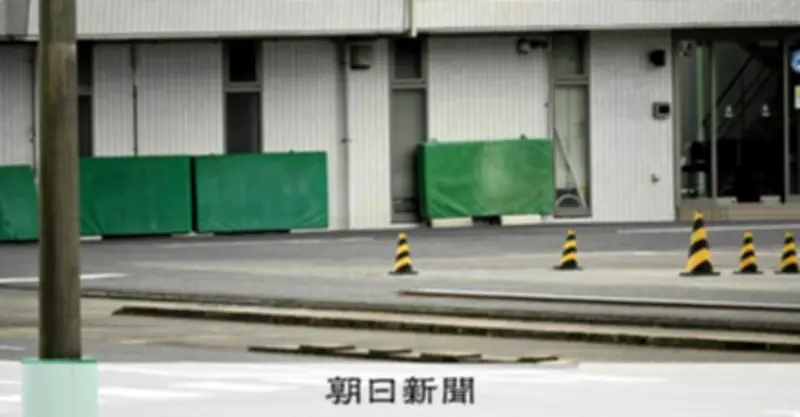バイク教習事故の死角：幅30センチの一本橋に潜む危険とパニック対策