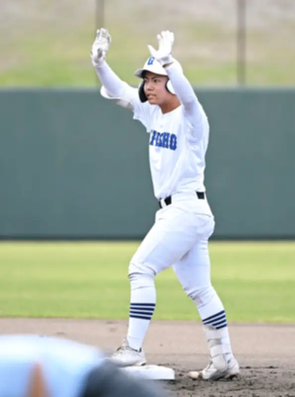 春季東海地区高校野球、県岐阜商と享栄が決勝進出 川畑が3安打4打点