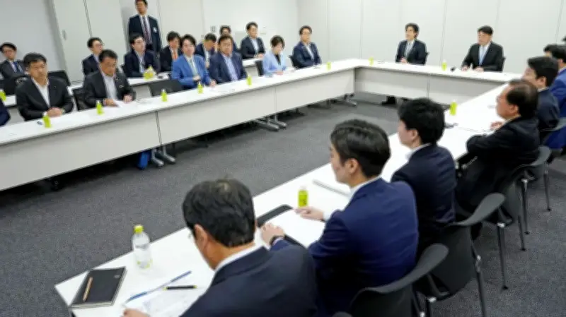 経済所得に応じ4段階支援で手取り増、子育て世帯は上乗せも