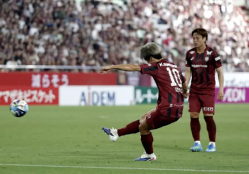 神戸が鹿島に5-0で先勝、大迫ハットトリックの活躍