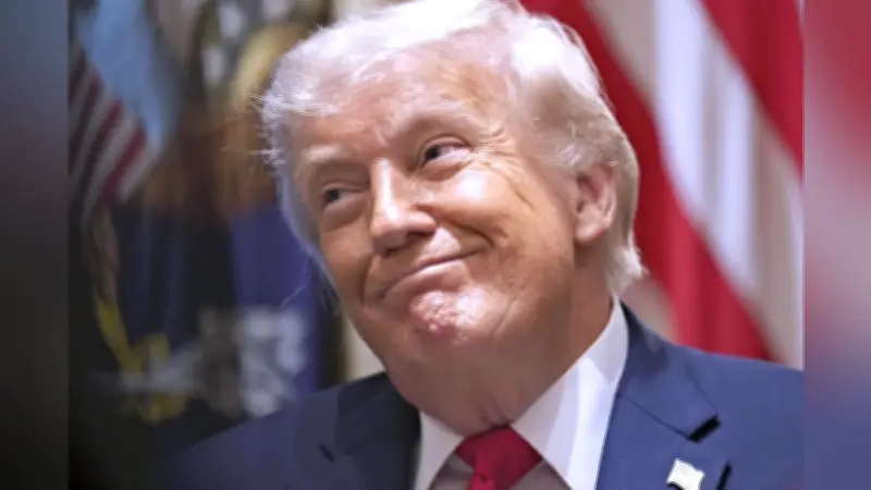 トランプ大統領の健康診断結果「極めて良好」体重6キロ増、医師が運動と減量を勧告