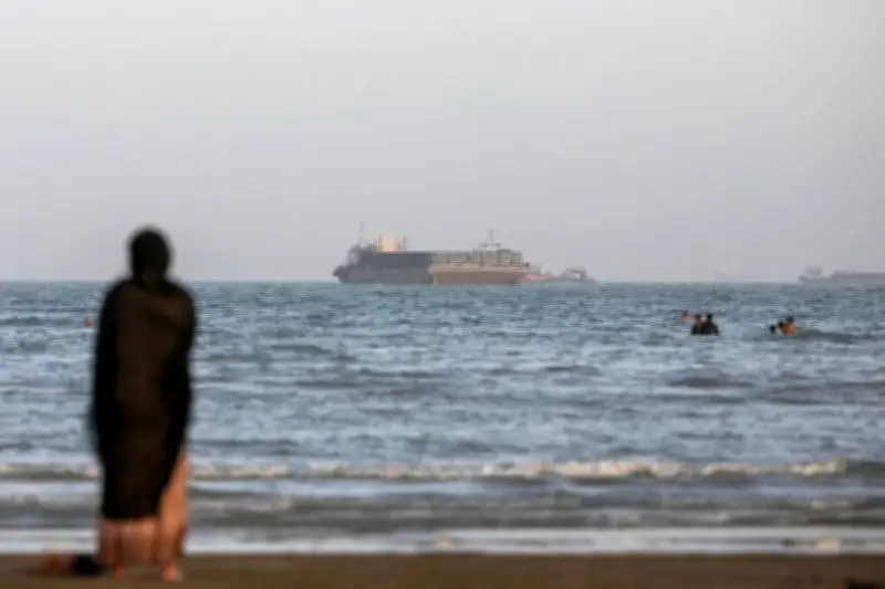 米イラン、60日間停戦延長で最終調整 ホルムズ海峡段階的再開へ