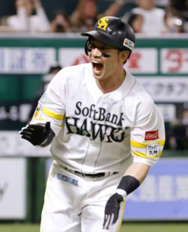ソフトバンク栗原が先制満塁本塁打、大津が無失点で４勝目 楽天は６連敗
