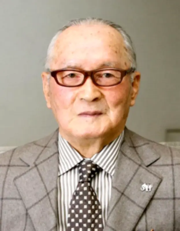 巨人、長嶋茂雄さん一周忌に特別試合　追悼ユニホーム着用でしのぶ