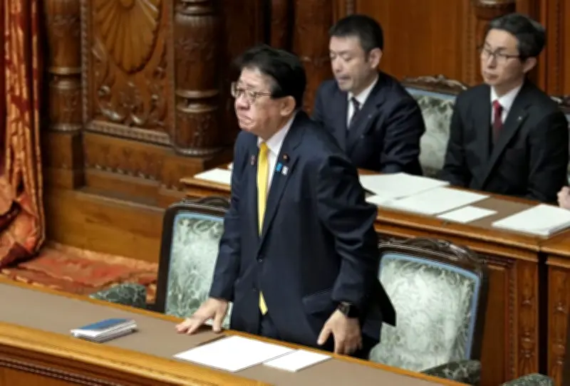 中継輸送推進法が成立、トラック拠点整備へ税制優遇や経費支援