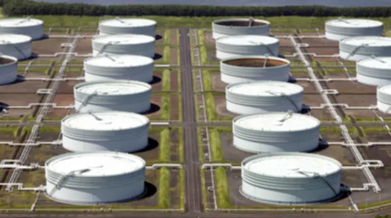 ＩＥＡ、石油在庫「記録的減少」に警鐘 価格急騰の恐れ