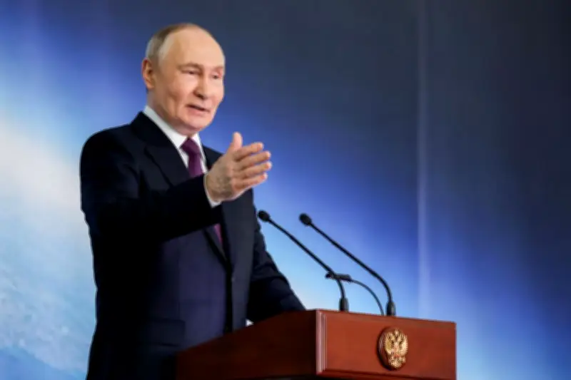 プーチン大統領、核戦力強化を表明 ミサイル開発機関を訪問