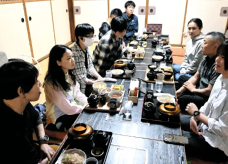 福井県勝山市に県立大キャンパス完成、恐竜学部生を市全体で応援