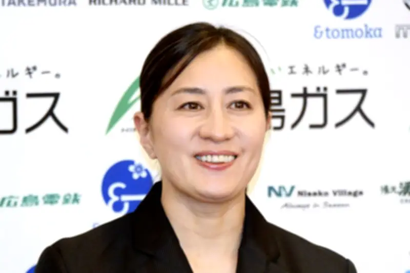 竹内智香さん、引退報告会で「競技継続は奇跡」と感謝 スノーボード