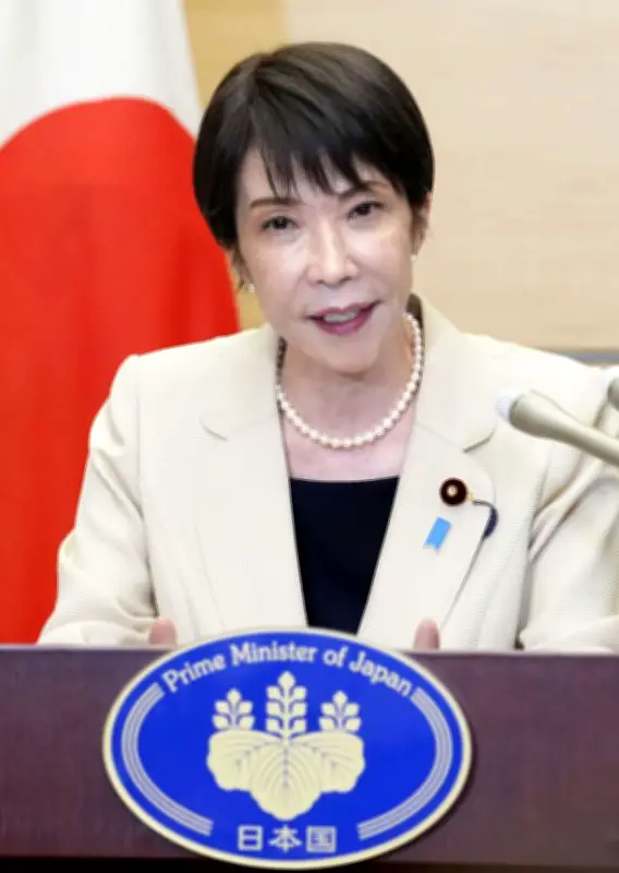 首相、石油を来春まで確保と表明 企業や国民に節約求めず