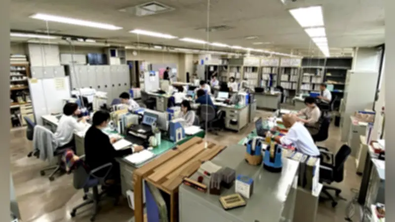 山形県庁でオフィス改革、縦割り打破し人材確保へ