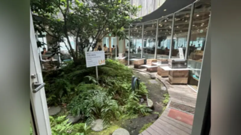 大阪・梅田「ヤンマー本社ビル」屋上でミツバチ飼育、都市養蜂の今