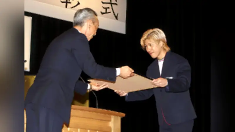 冬季五輪メダリスト二階堂選手に江別市民栄誉賞、地元で報告会