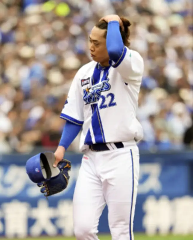 ヤクルト、先発全員安打でDeNAに快勝 貯金11の今季最多