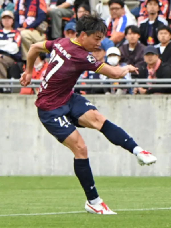いわきFC、大宮に逆転負けで2位キープも守備崩壊