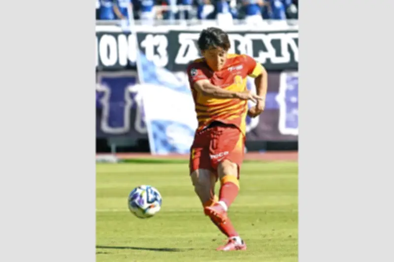 J1名古屋、高嶺の約30mミドル弾で町田と2-2引き分け 終盤に同点