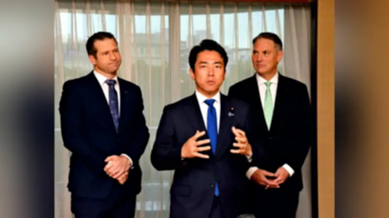 日本・豪・NZ防衛相が初会談、「もがみ型」護衛艦改良型導入へ協議