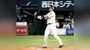 ソフトバンク栗原陵矢、月間11本目の2ラン！変化球を捉え右翼席へ