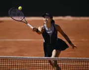 全仏テニス、内島萌夏が1回戦途中棄権…第3セット途中で試合断念