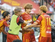 名古屋・山岸祐也がハットトリック達成、京都に3-0快勝で3連勝首位堅持