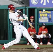 楽天が逆転勝ちで3連勝、浅村が決勝2ランを放つ