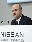 日産社長ら5人の報酬13億円、赤字で一部返上 25年度