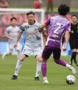 カズ、59歳2カ月10日でJリーグ最年長出場記録を更新