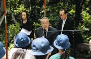 山の手大空襲から81年、95歳俳優・矢田稔さんが非戦訴える朗読会を北青山で開催