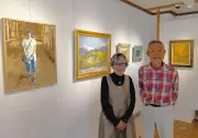 東京大空襲の記憶を描く 高井真さん85歳、吉祥寺で個展 安曇野の風景画も